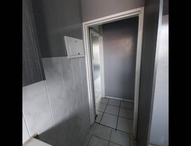 4 BEDROOM APARTMENT FOR SALE IN SUNNYSIDE